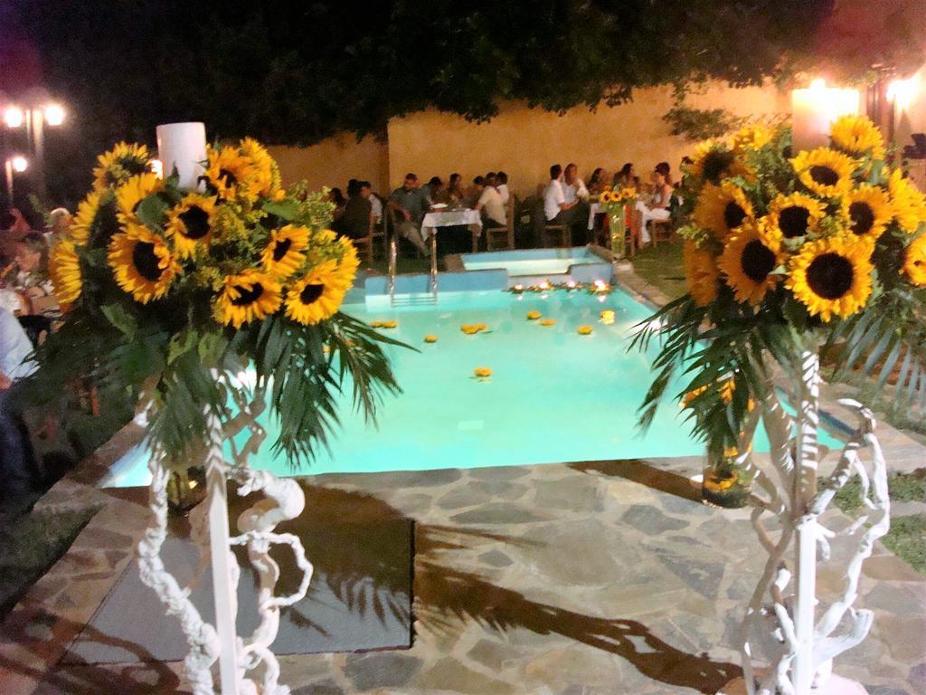 Skíti Guesthouse Amanitis Caesarea מראה חיצוני תמונה