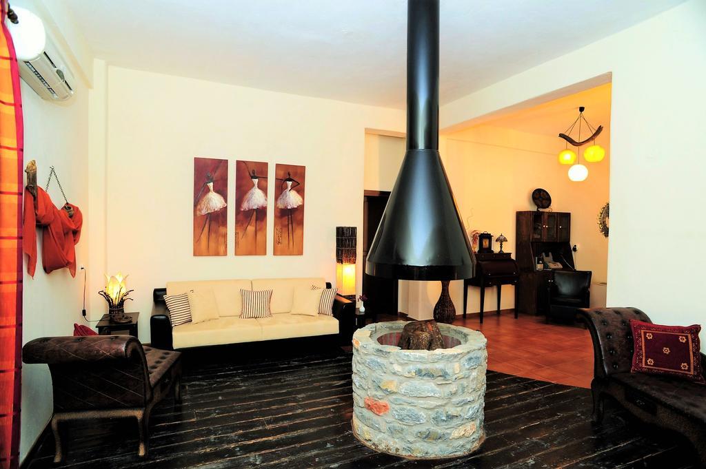 Skíti Guesthouse Amanitis Caesarea מראה חיצוני תמונה